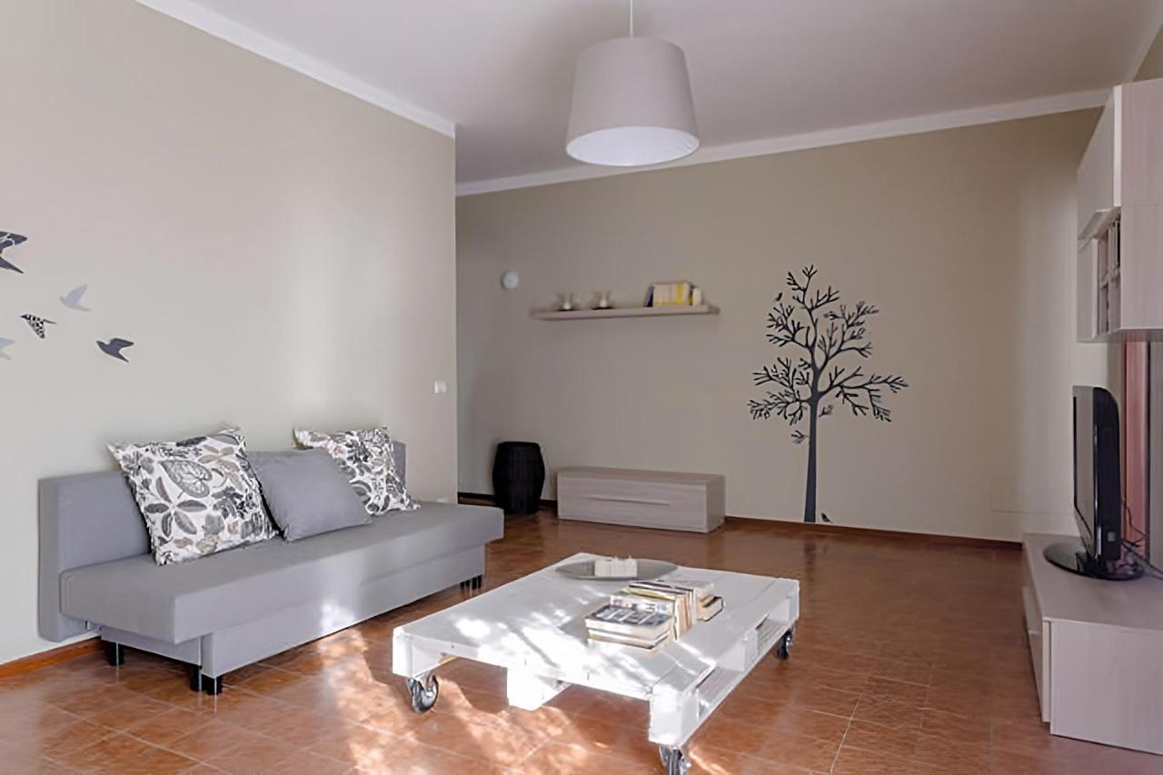 Natural Chic - Close To City Center And Beach - Parking Desenzano del Garda Eksteriør bilde